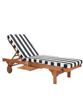 Zebra Lounge Chair in Yellow Pine