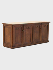 Geri Credenza
