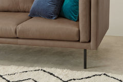 Brise Three Seater