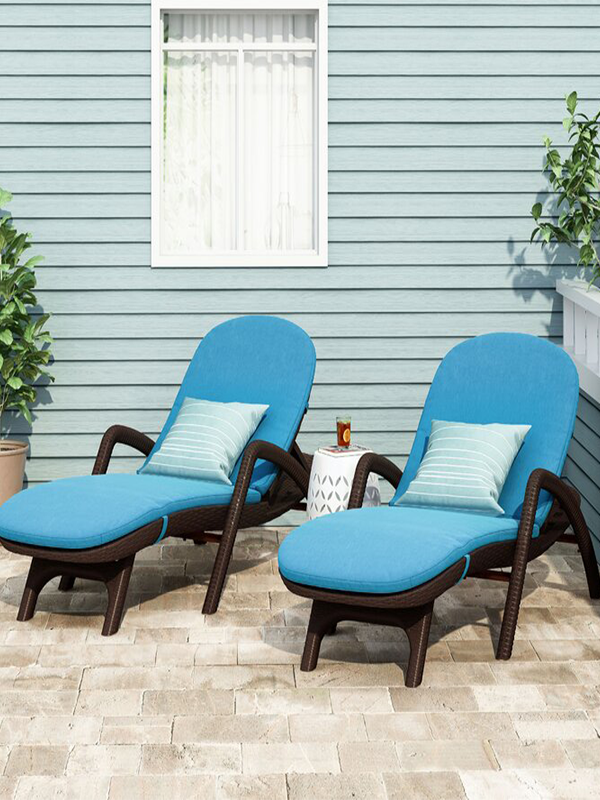 Brunnera Outdoor Chaise Lounge