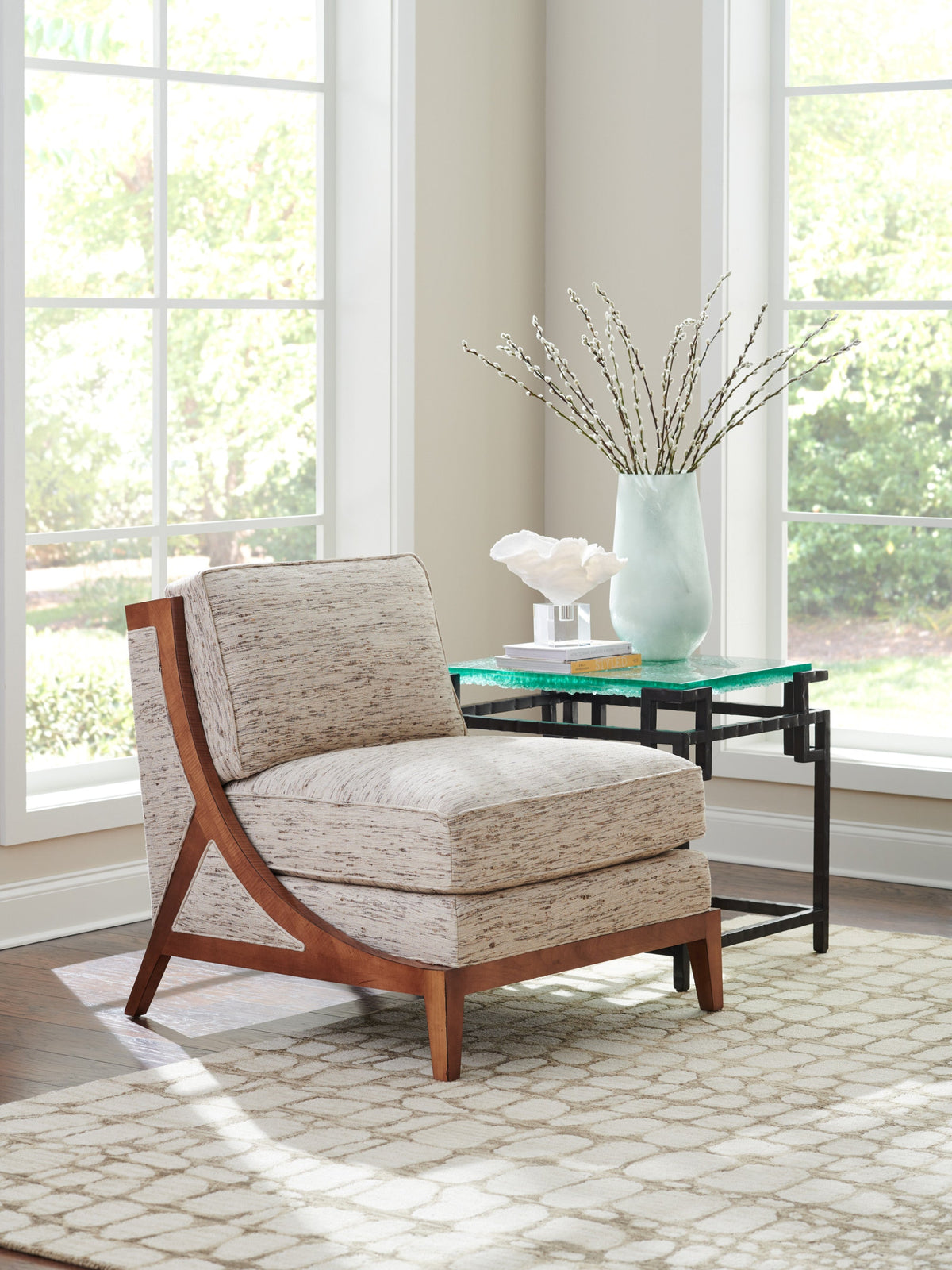 TASMAN CHAIR