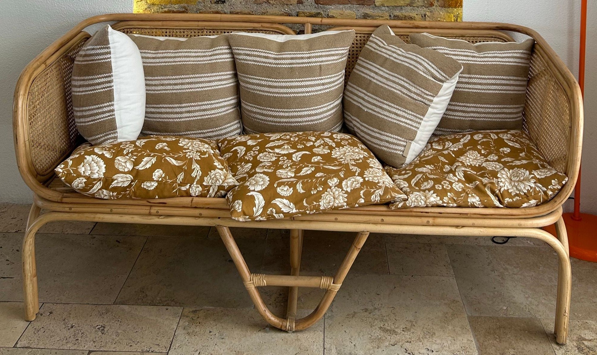 Arch bentwood rattan sofa with printed cushions