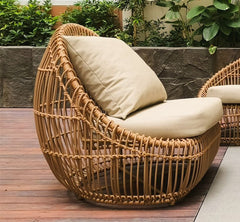 Nest rounded rattan lounge chair
