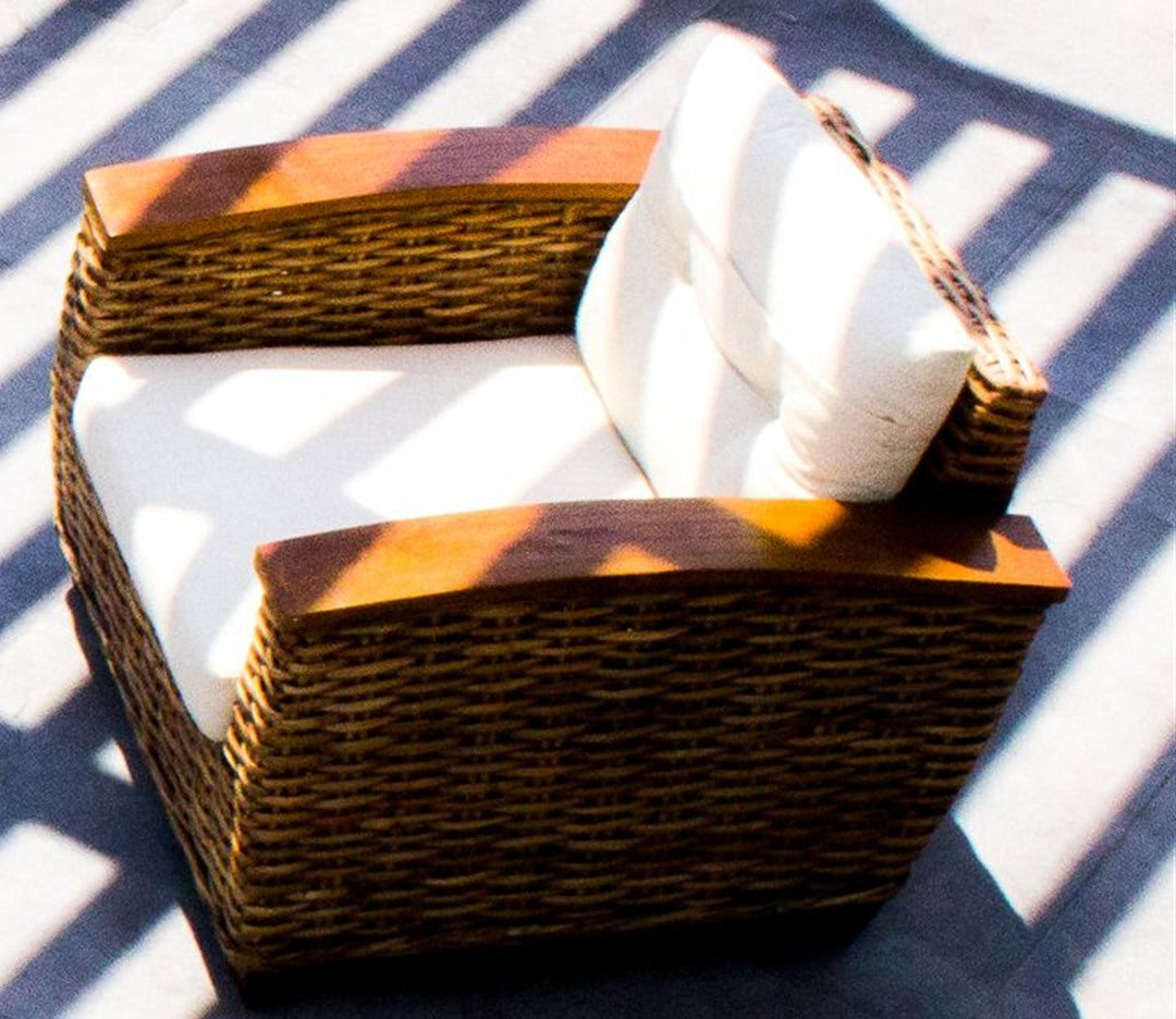 Terrace wicker armchair with timber arm caps